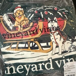 Vineyard Vines Charleston Green Sleigh Dogs Tee